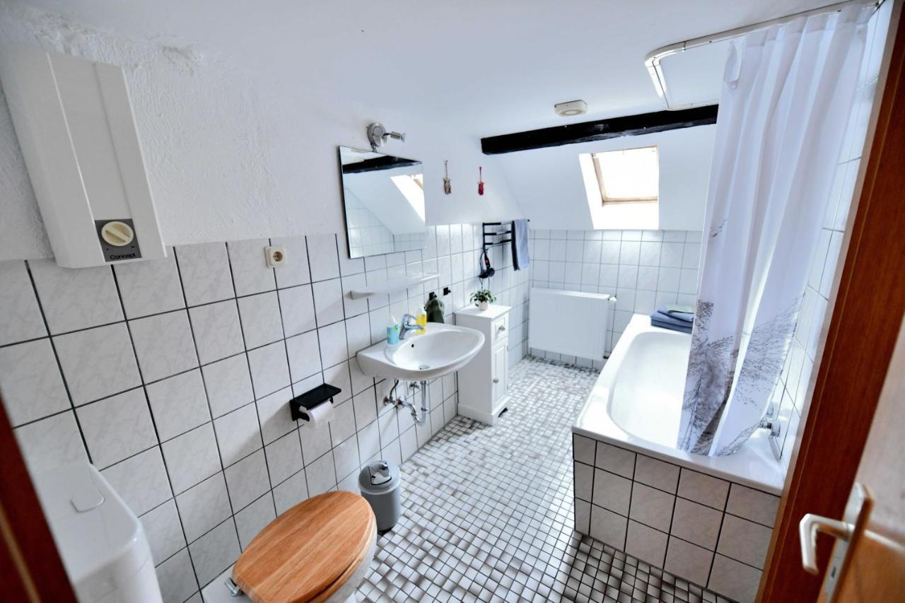 Ferienwohnung Im Alten Bauernhaus Lindlar Exterior foto